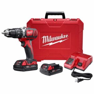 Kit inalámbrico de 1 herramienta rotomartillo 1/2'' m18™ con carbones 18 voltios ion de litio con una bateria compacta 1.5 amp + cargador